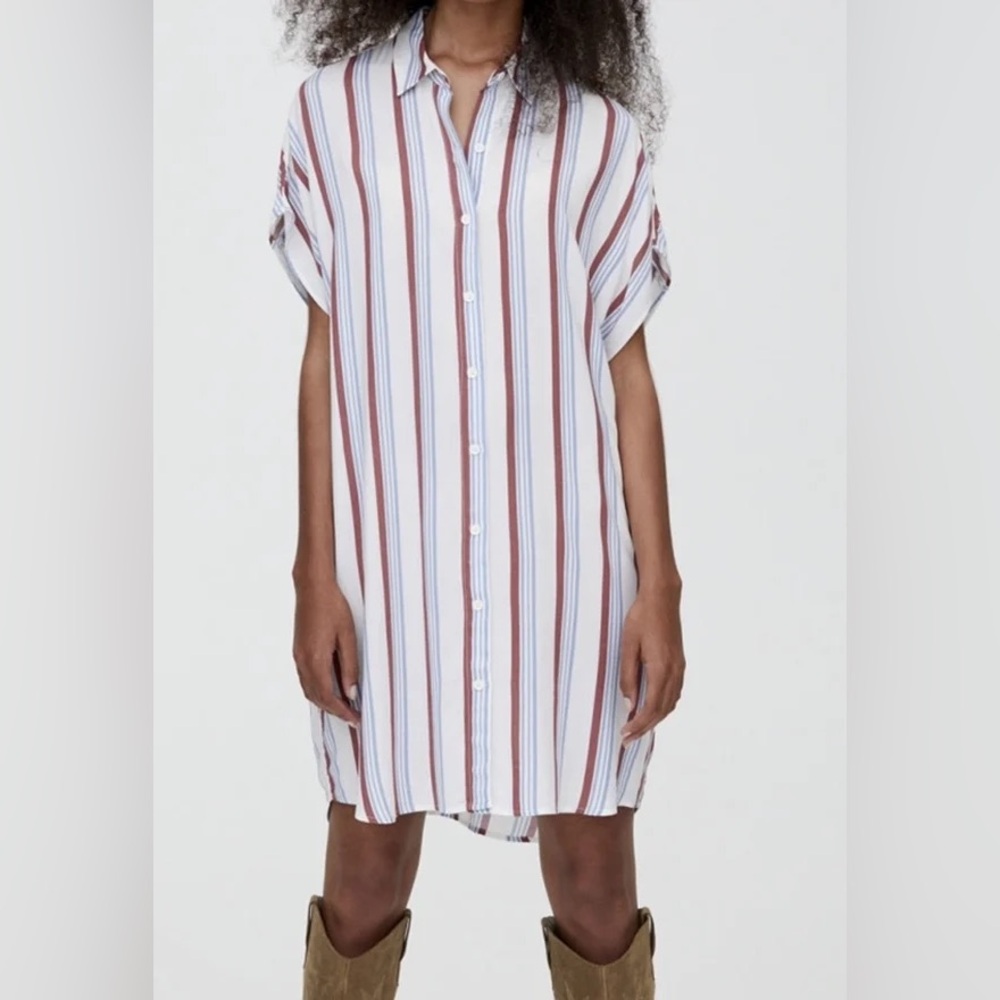 Bull and Bear Red White & Blue Tunic Button Down